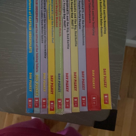 Captain underpants series - Picture 2 of 4